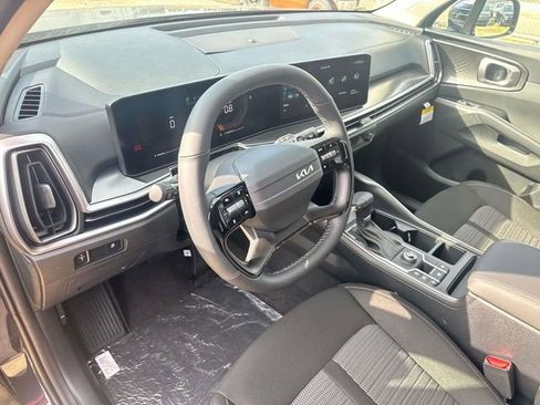 New 2026 Kia Sorento LX image 20