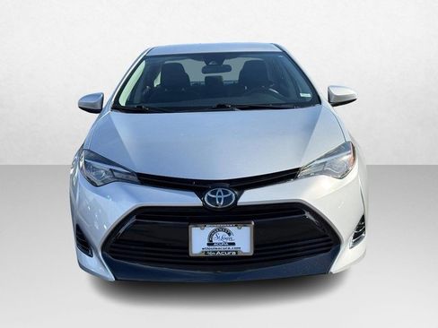 Used 2017 Toyota Corolla LE image 8