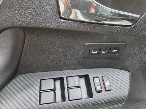 Used 2014 Toyota RAV4 Limited AWD/4WD image 28
