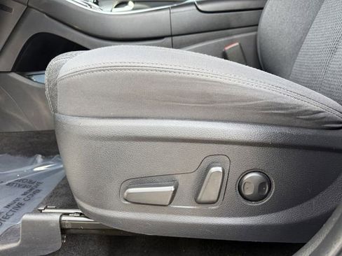 Used 2023 Hyundai Santa Fe SEL image 13