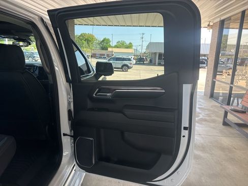 Used 2024 Chevrolet Silverado 1500 LTZ w/ LTZ Convenience Package II image 25