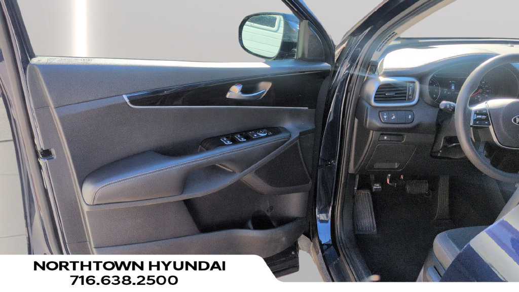 Used 2020 Kia Sorento LX FWD image 32