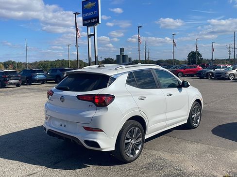 Used 2023 Buick Encore GX Select w/ Sport Touring Package image 4
