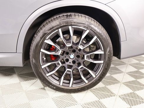 Used 2024 BMW X5 xDrive40i w/ M Sport Package image 20