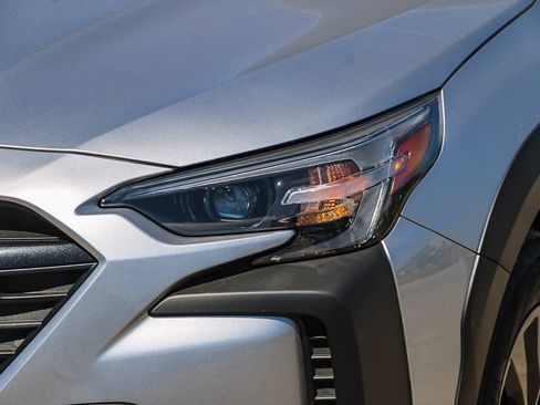 New 2025 Subaru Outback Onyx Edition image 8