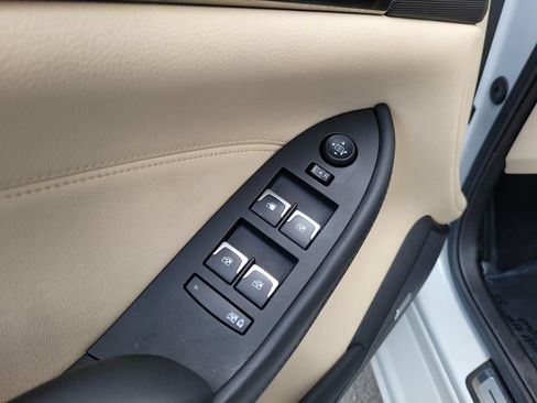 Used 2018 Cadillac CTS Luxury RWD image 26