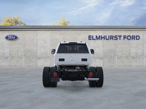 New 2025 Ford F450 XL w/ XL Chrome Package image 5