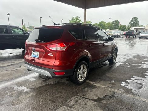 Used 2014 Ford Escape SE FWD image 3
