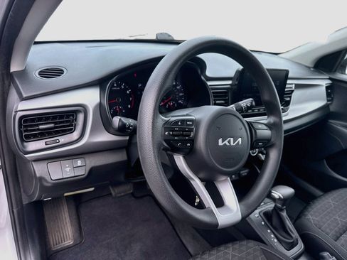 Used 2022 Kia Rio LX FWD image 9