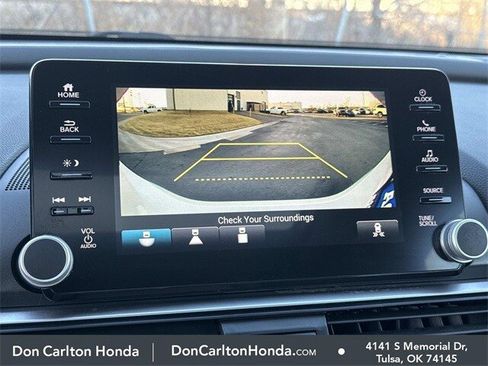 Used 2018 Honda Accord EX image 19