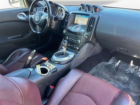 Used 2013 Nissan 370Z Touring w/ Sport Pkg image 12