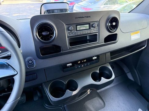 New 2026 Mercedes-Benz Sprinter 2500 image 19