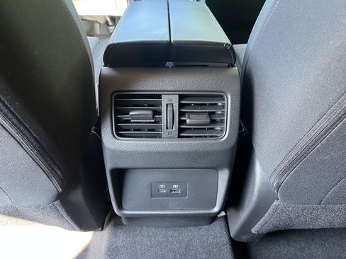 Certified 2023 Nissan Rogue SV AWD/4WD image 17