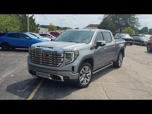 Used 2023 GMC Sierra 1500 Denali AWD/4WD image 32