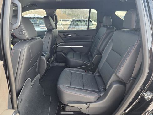 New 2026 Chevrolet Traverse Z71 w/ Driver Confidence Package image 25