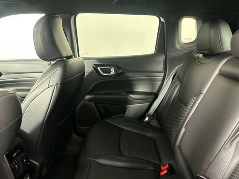 New 2026 Jeep Compass Latitude image 14