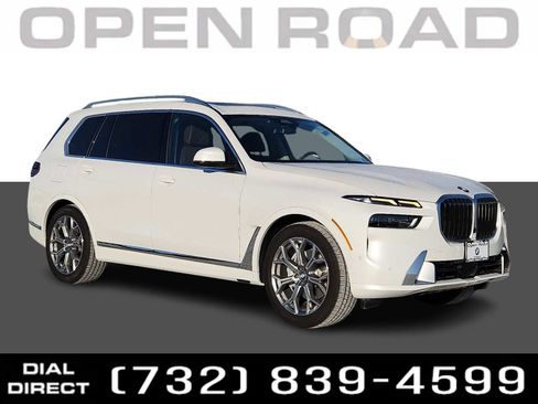 Used 2026 BMW X7 xDrive40i w/ Premium Package image 1