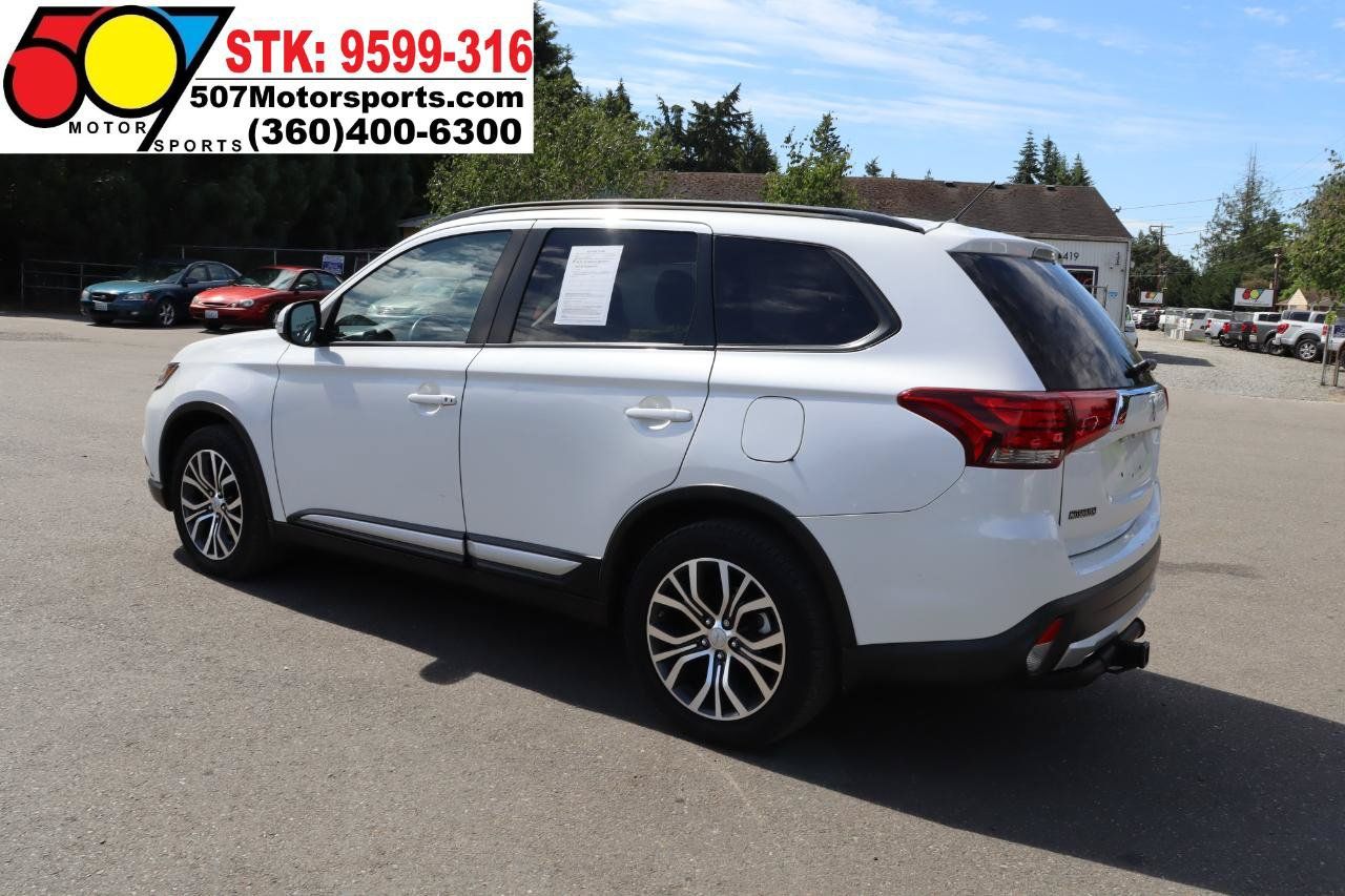 Used 2016 Mitsubishi Outlander SEL AWD/4WD image 5