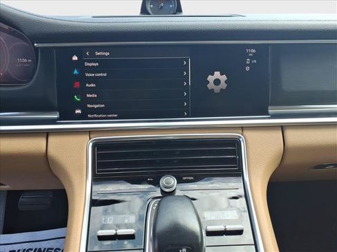 Used 2022 Porsche Panamera 4 Platinum Edition AWD/4WD image 26