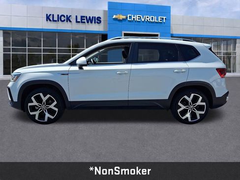Used 2022 Volkswagen Taos SEL AWD/4WD image 4
