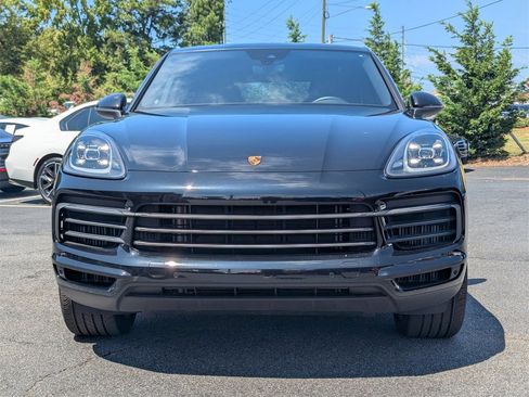 Used 2023 Porsche Cayenne Platinum Edition image 27