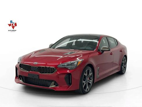 Used 2020 Kia Stinger GT2 image 5