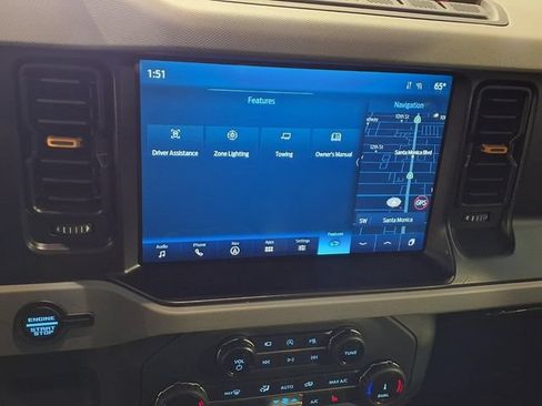 Used 2022 Ford Bronco Badlands w/ Sasquatch Package AWD/4WD image 6