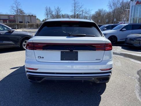 Used 2022 Audi Q8 Premium Plus w/ Premium Plus Package image 6