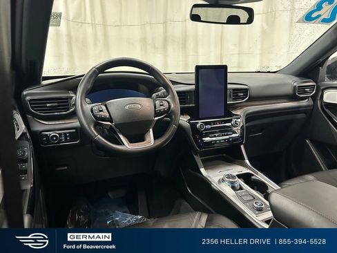 Used 2023 Ford Explorer Platinum w/ Technology Package image 14