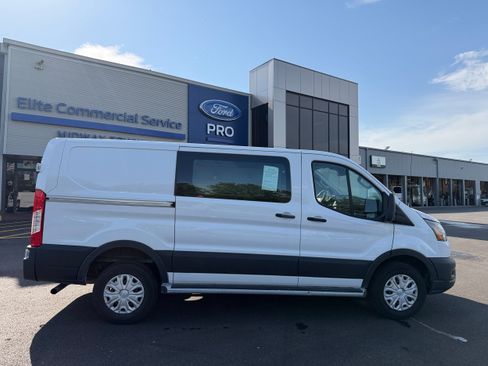 Used 2024 Ford Transit 250 Low Roof w/ Exterior Upgrade Package RWD image 7