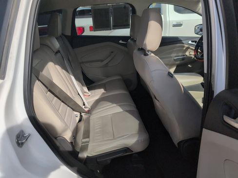 Used 2018 Ford Escape SEL image 26