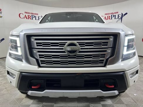 Used 2020 Nissan Titan PRO-4X w/ Pro-4x Convenience Package AWD/4WD image 2