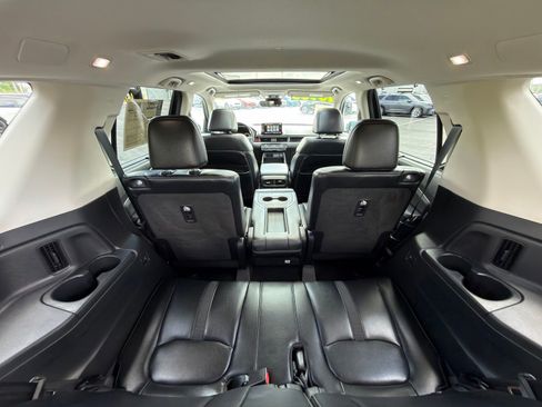 Used 2024 Honda Pilot Touring image 33