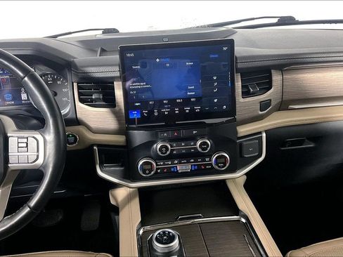 Used 2024 Ford Expedition Limited RWD image 6