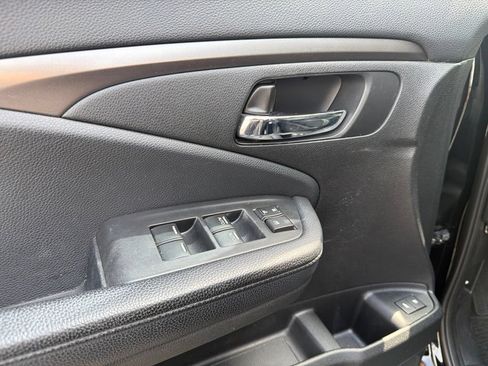 Used 2017 Honda Pilot EX-L image 28