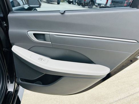 Used 2024 Hyundai Sonata Limited FWD image 31