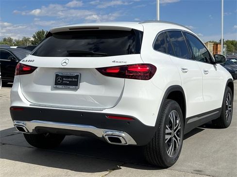 Certified 2025 Mercedes-Benz GLA 250 4MATIC image 44