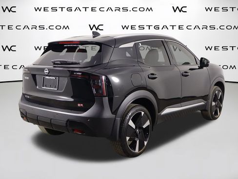 Used 2025 Nissan Kicks SR FWD image 43