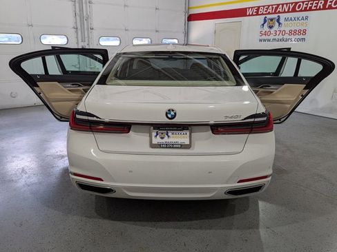 Used 2020 BMW 740i w/ Cold Weather Package image 14