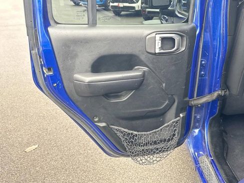 Used 2019 Jeep Wrangler Unlimited Sport S image 14