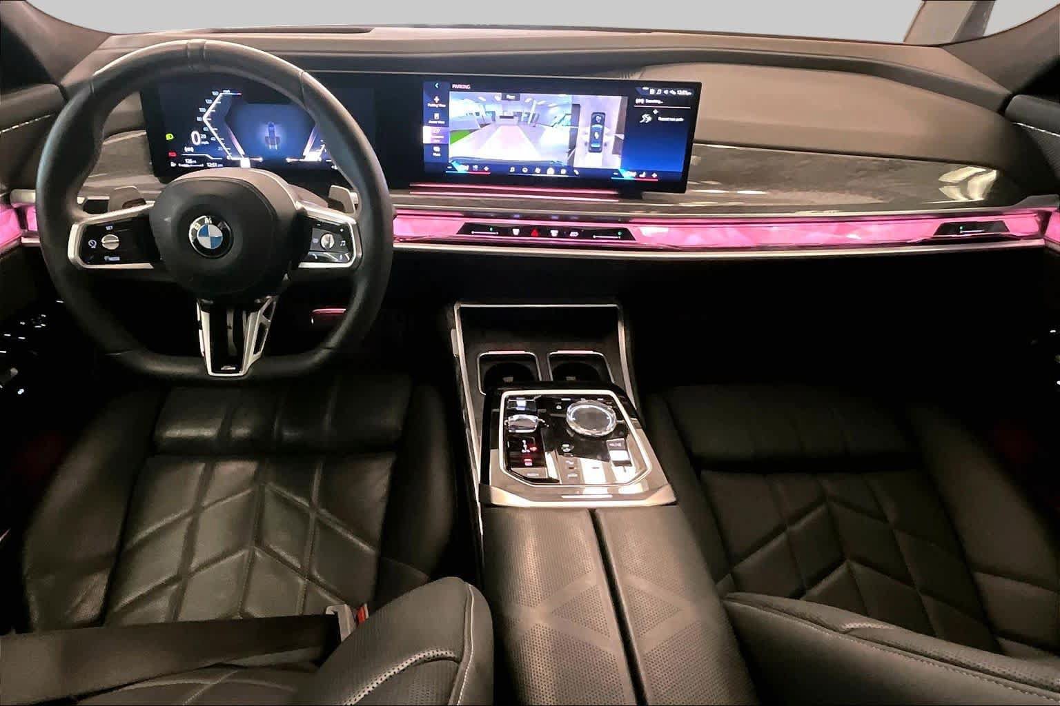 Used 2023 BMW 760i xDrive AWD/4WD image 14