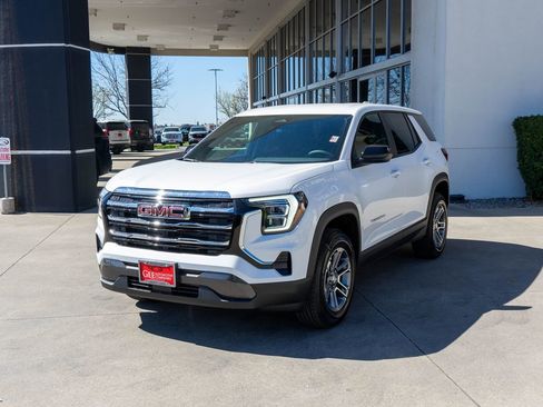New 2026 GMC Terrain Elevation AWD/4WD image 3