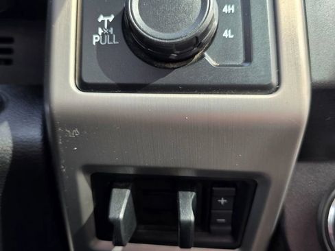 Used 2018 Ford F250 Platinum w/ Platinum Ultimate Package AWD/4WD image 20