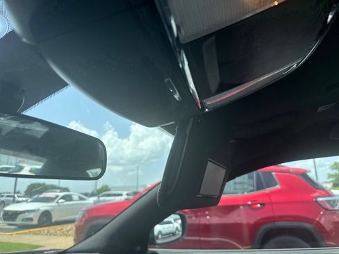 Used 2023 Dodge Charger SXT RWD image 14