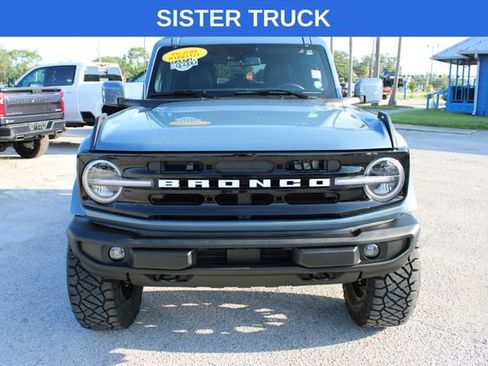 Used 2025 Ford Bronco Big Bend AWD/4WD image 2