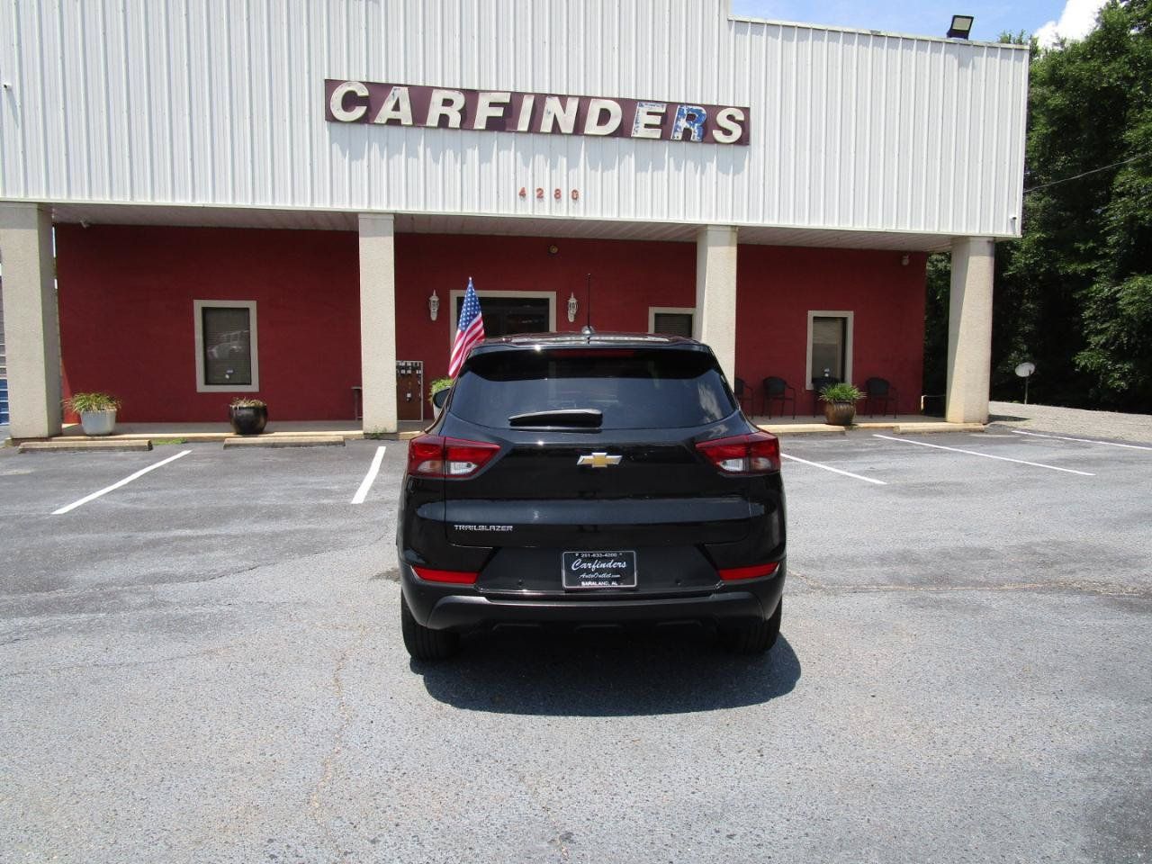 Used 2021 Chevrolet TrailBlazer LS FWD image 3