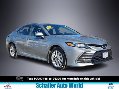 Used 2023 Toyota Camry LE image 1