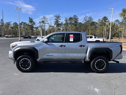 New 2026 Toyota Tacoma TRD Off-Road image 2