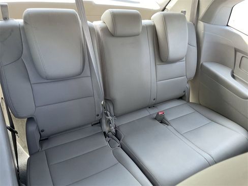 Used 2011 Honda Odyssey EX-L image 24