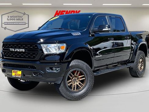 Used 2022 RAM 1500 Big Horn AWD/4WD image 3